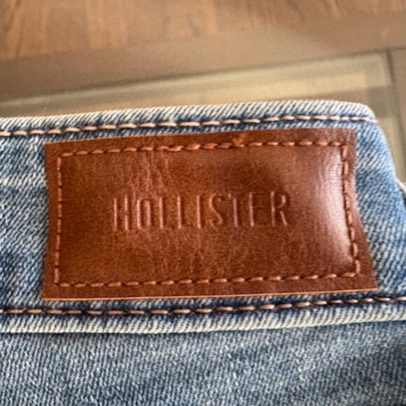 Hollister Mid-Rise Boot Jeans Size 6L / 28L - Picture 4 of 8